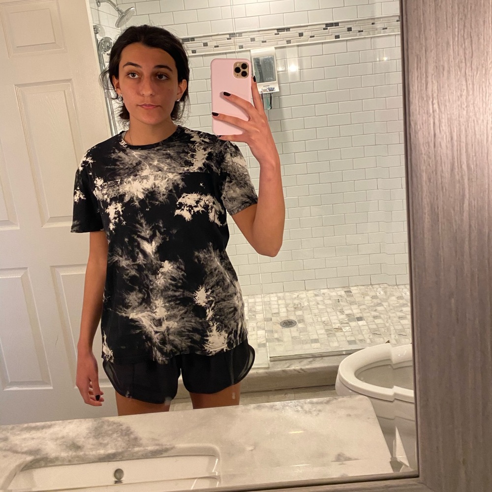 Tie dye tee!!